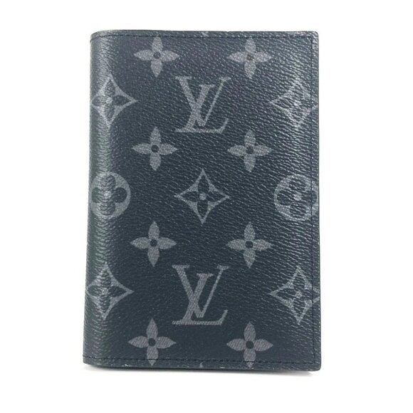 LOUIS VUITTON M64501 Passport Cover Couverture Passport NM case Unused - Picture 1 of 16